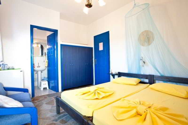 Evi Rooms Aliki  Luaran gambar