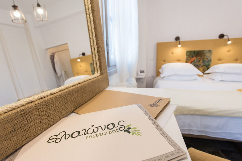 Evi Rooms Aliki  Luaran gambar