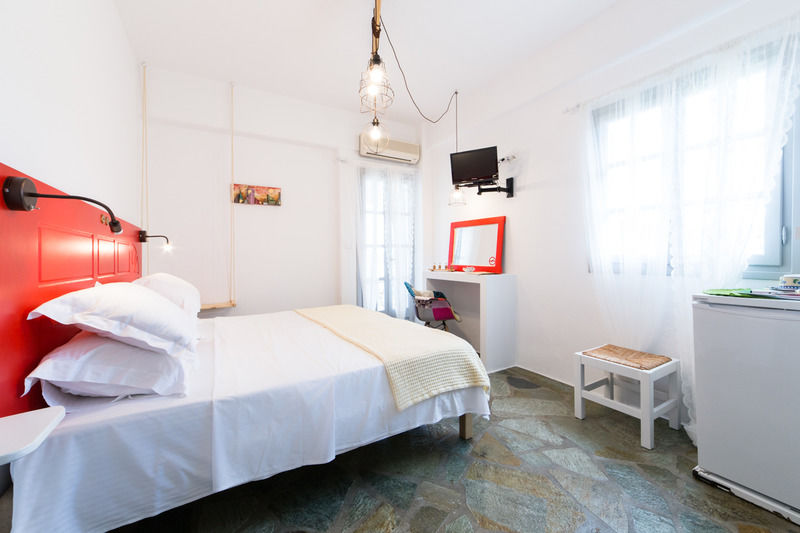 Evi Rooms Aliki  Luaran gambar