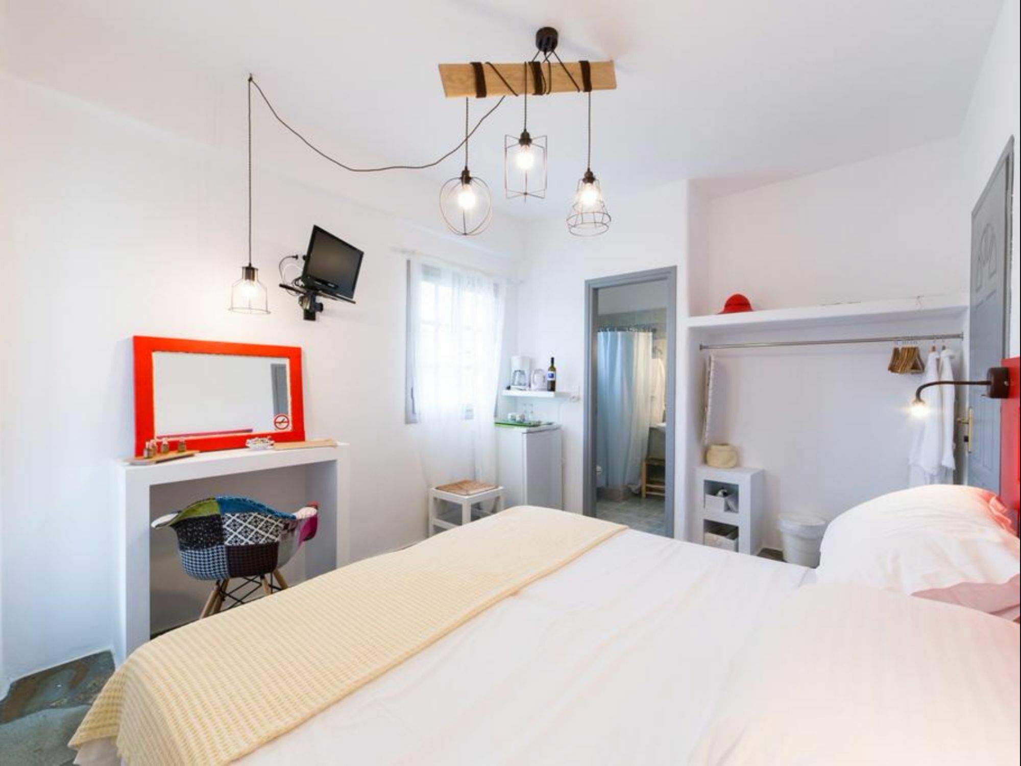 Evi Rooms Aliki  Luaran gambar